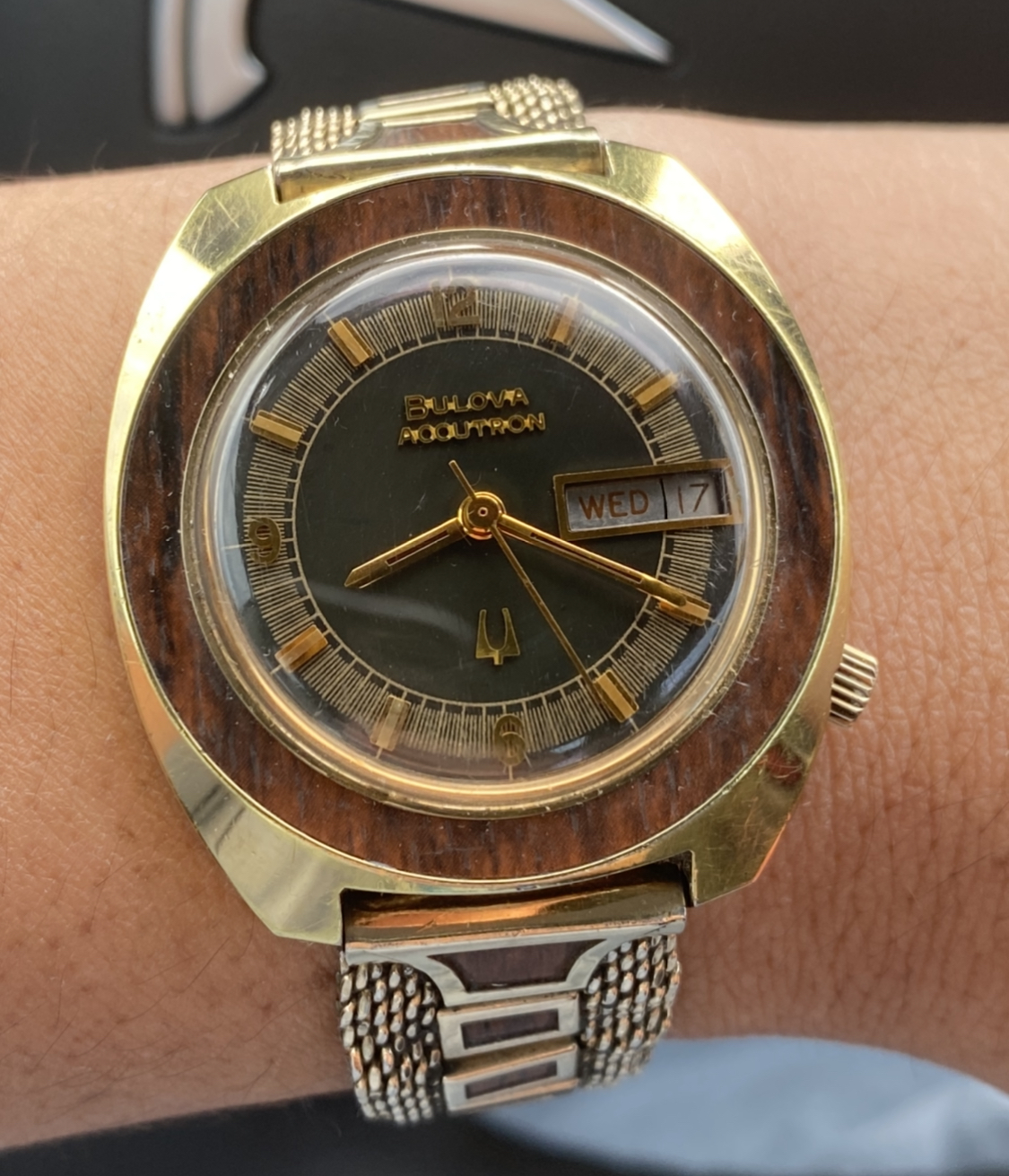 BULOVA ACCUTRON 不動品C85106アンティーク腕時計ジャンク Owner Review – The Bulova Accutron Woody or: How I learned to stop